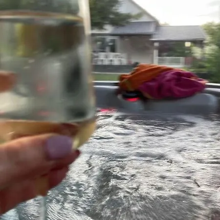 Апартаменты Zsuzsanna Vendeghaz *